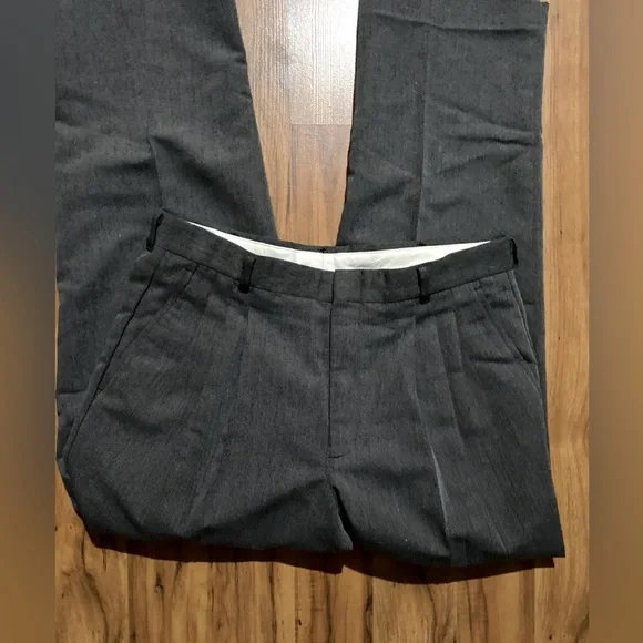 UNTIED Men’s Pleated Dress Pants With Belt Size Waist 34 Length 30 - Picture 3 of 16